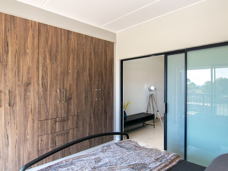 Apartment For Sale in Linbro Park - Photo 10