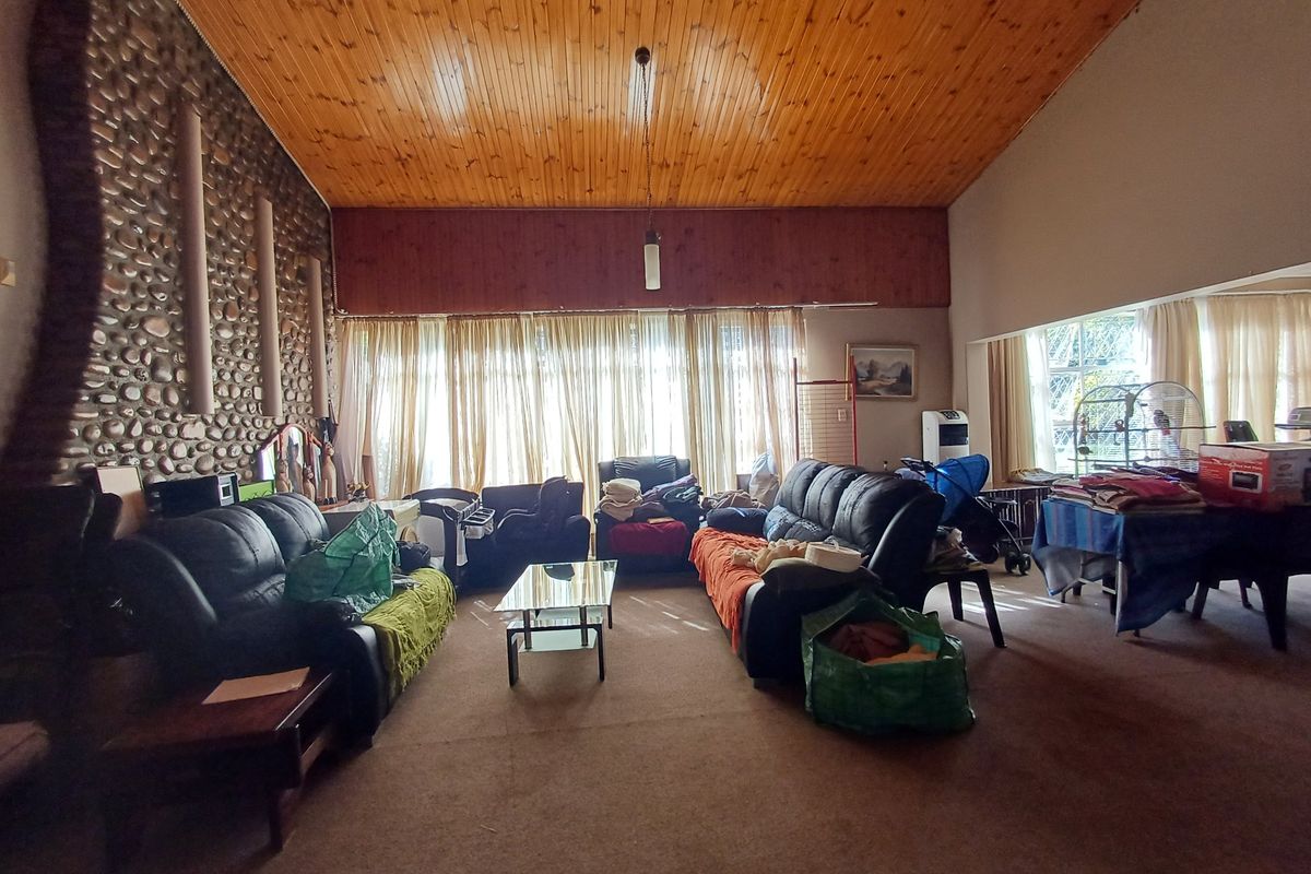 House For Sale in Meiringspark - Photo 5