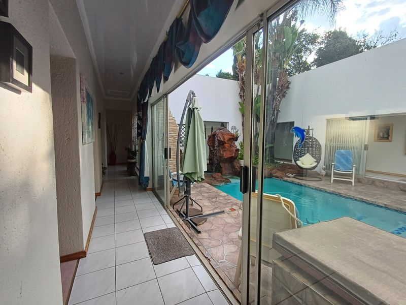 House For Sale in Flamwood - Photo 8