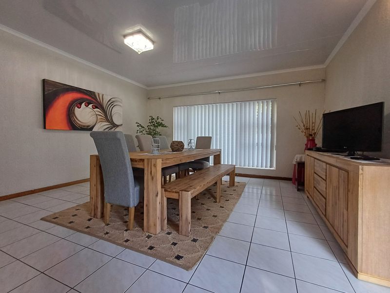 House For Sale in Flamwood - Photo 9