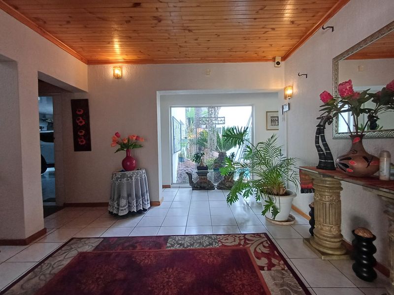 House For Sale in Flamwood - Photo 5