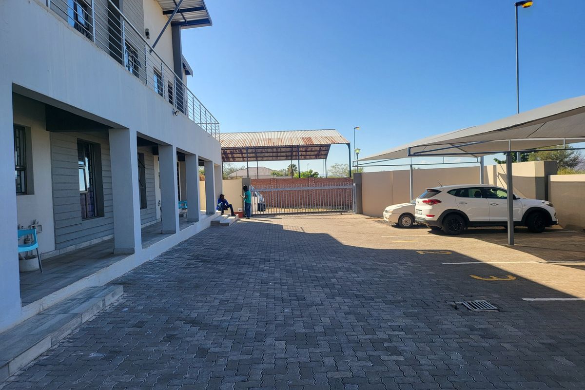 Apartment For Sale in Burgersfort Central - Photo 4