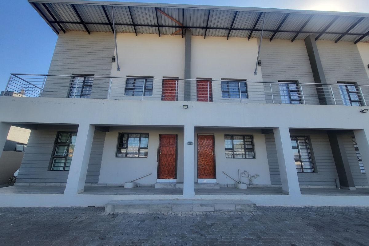 Apartment For Sale in Burgersfort Central - Photo 2