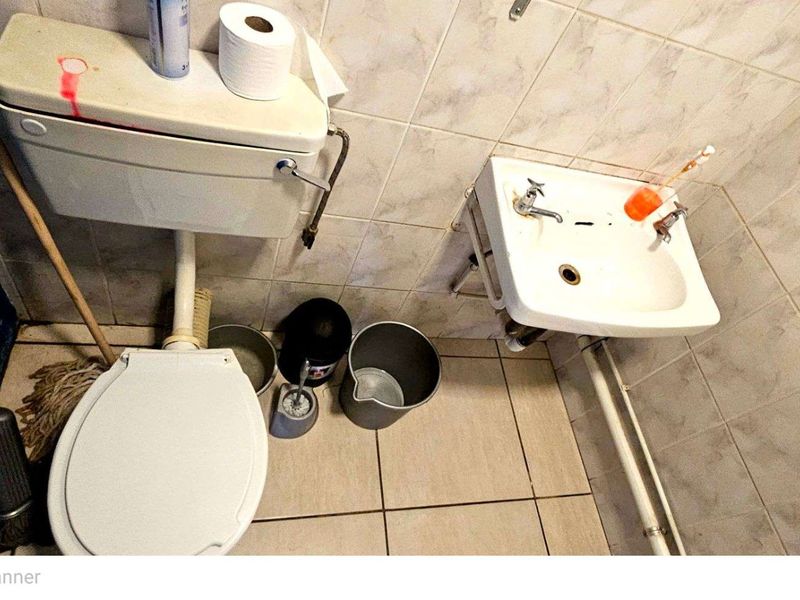 House For Sale in Albertynshof - Photo 7