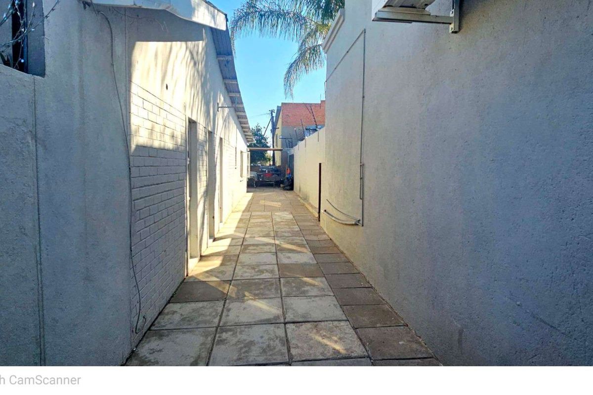 House For Sale in Albertynshof - Photo 5