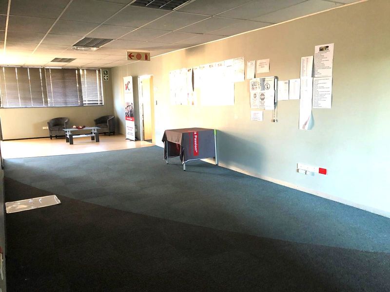 Office For Sale in Sunninghill - Photo 10