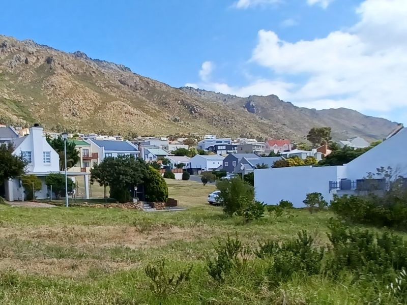 House For Sale in Mansfield - Photo 3