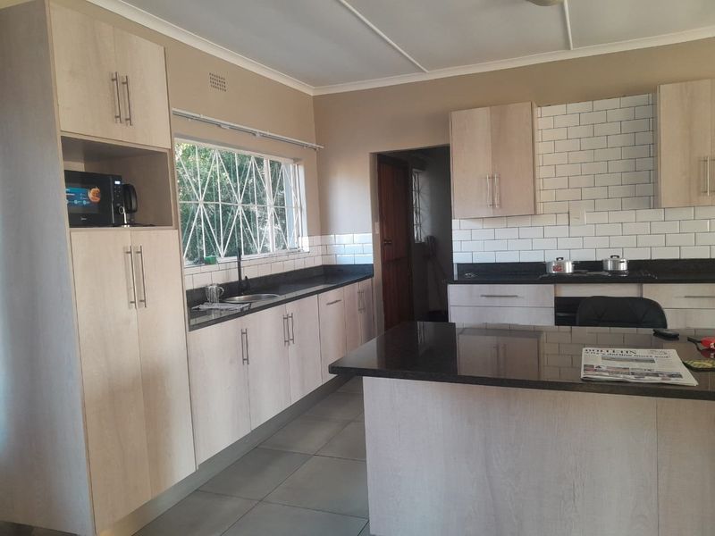 House For Sale in Kuruman Central - Photo 4