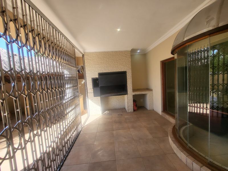 House For Sale in Aloe Ridge - Photo 6