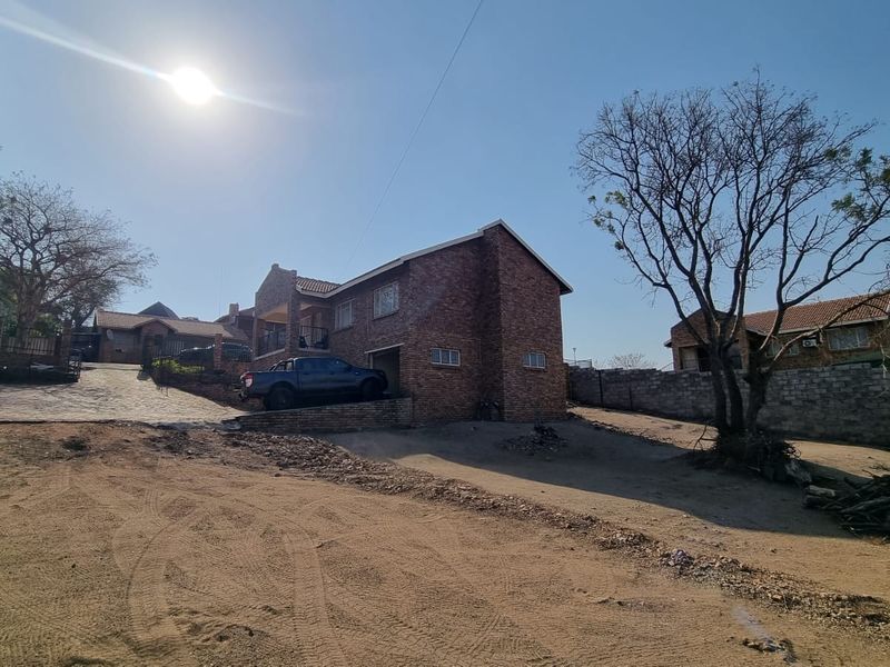 House For Sale in Burgersfort Central - Photo 5