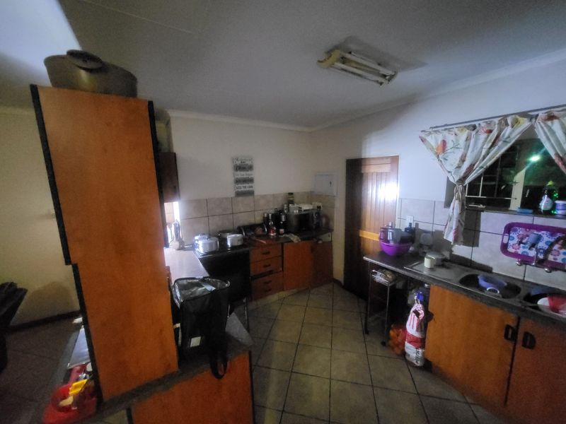 House For Sale in Burgersfort Central - Photo 10