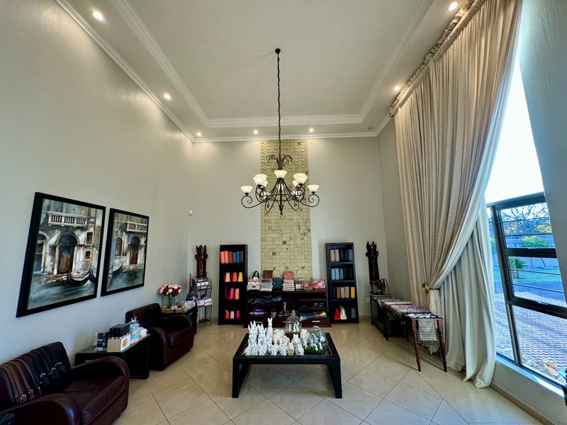 House For Sale in Secunda Central - Photo 7