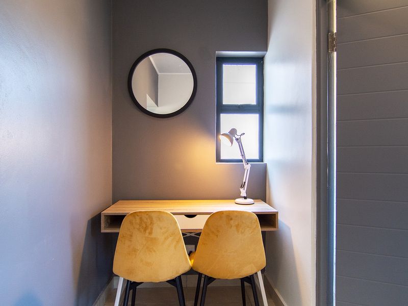 Apartment For Sale in Linbro Park - Photo 7