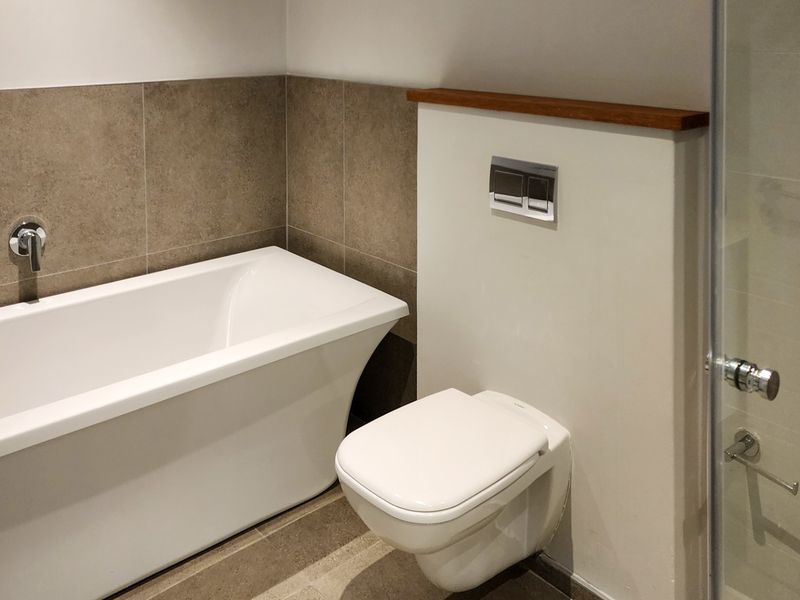 Apartment For Sale in Sheffield Beach - Photo 7