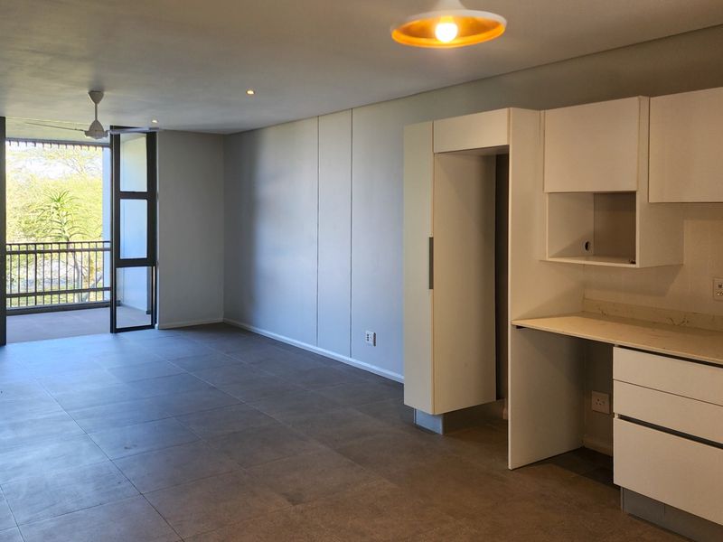 Apartment For Sale in Sheffield Beach - Photo 2