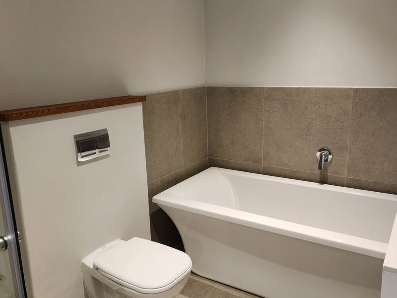 Apartment For Sale in Sheffield Beach - Photo 9