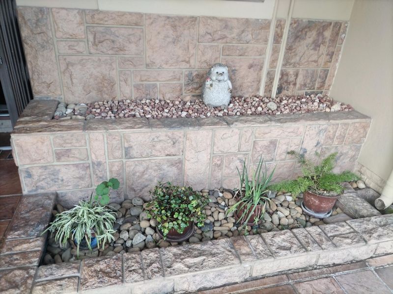 House For Sale in Moseley Park - Photo 8