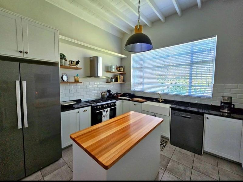 House For Sale in Wakkerstroom Central - Photo 5