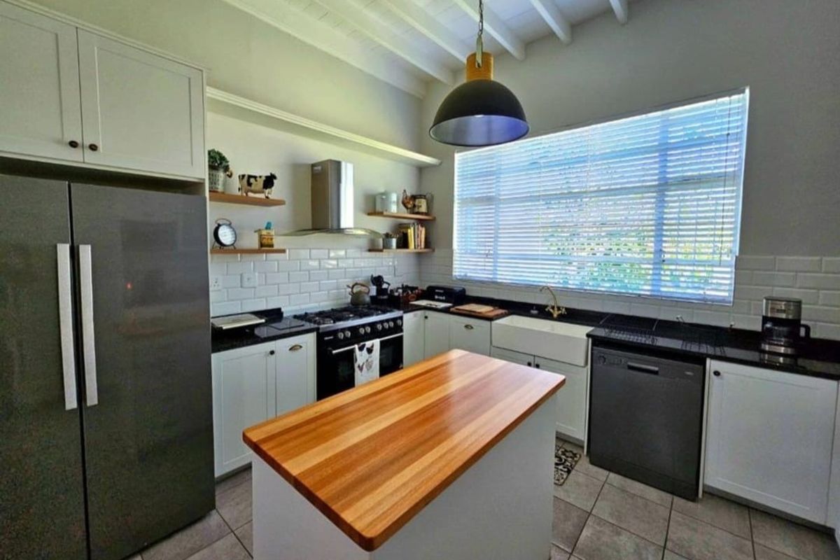 House For Sale in Wakkerstroom Central - Photo 5