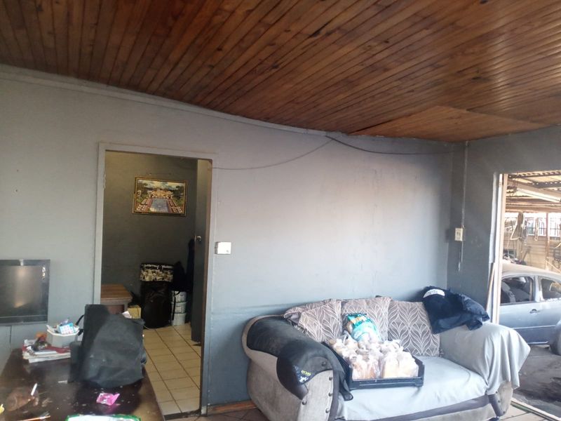 Industrial For Sale in Proclamation Hill - Photo 7