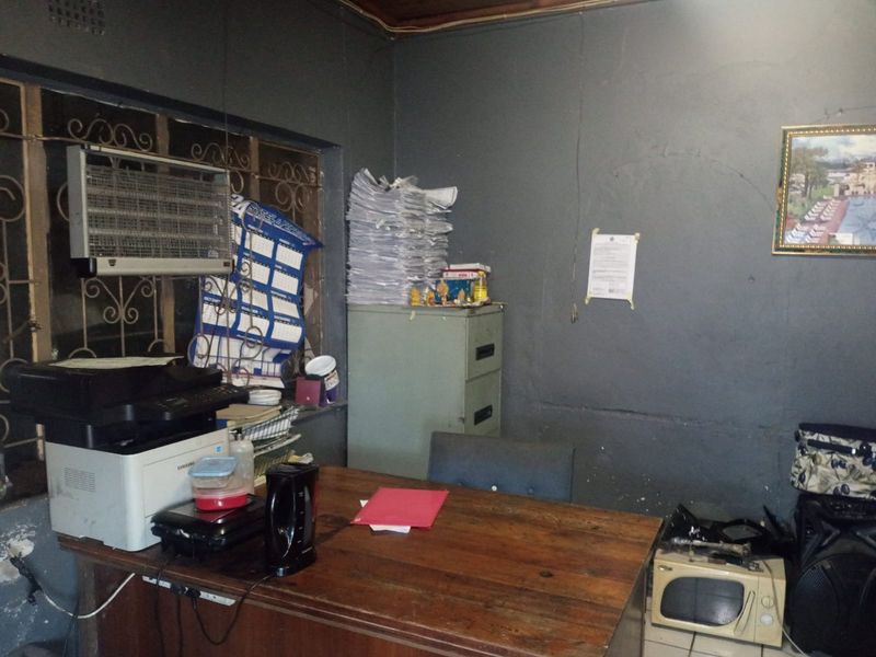 Industrial For Sale in Proclamation Hill - Photo 8