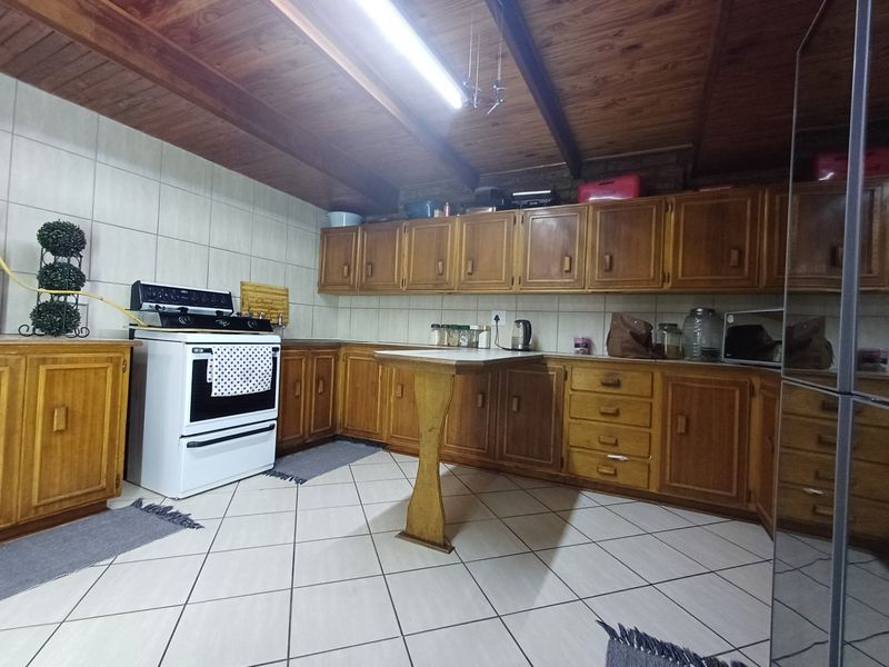 Townhouse For Sale in Neserhof - Photo 4