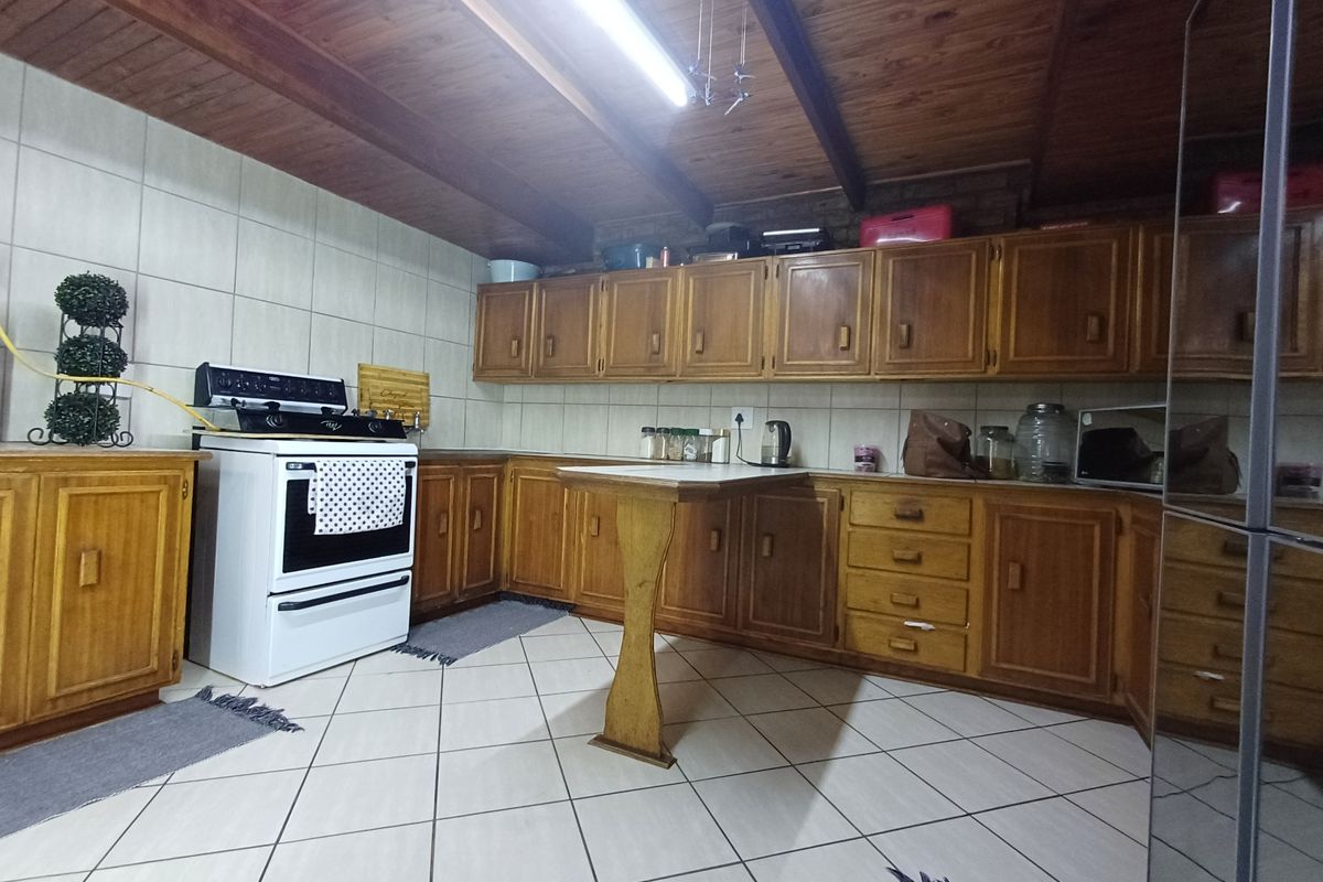 Townhouse For Sale in Neserhof - Photo 4