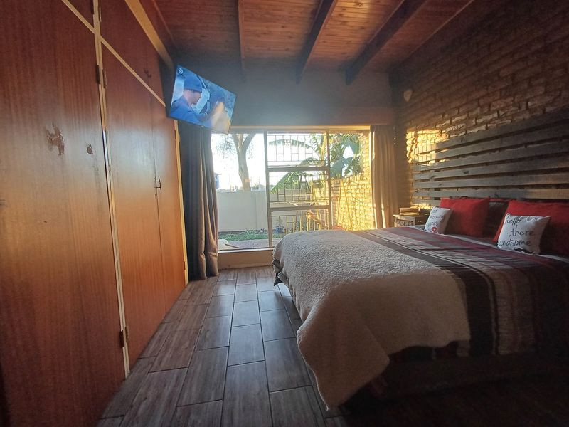 Townhouse For Sale in Neserhof - Photo 7