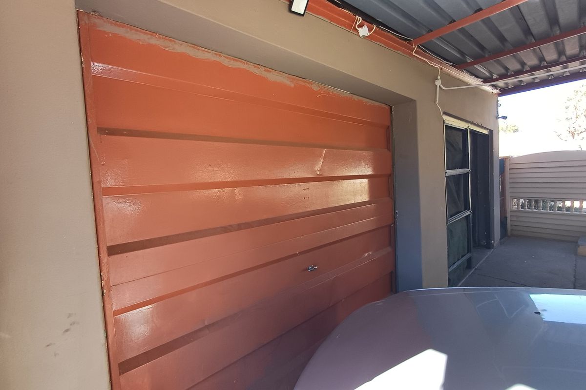 House For Sale in Meiringspark - Photo 3