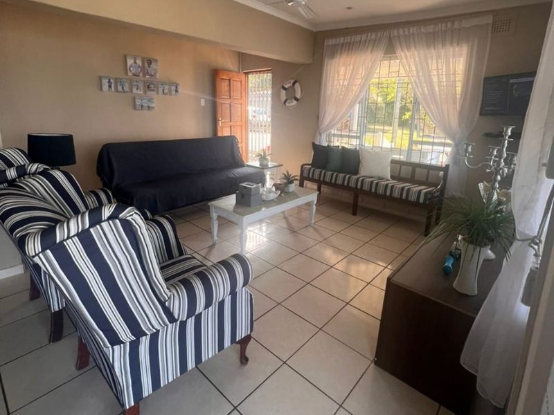 House For Sale in Pumula - Photo 6