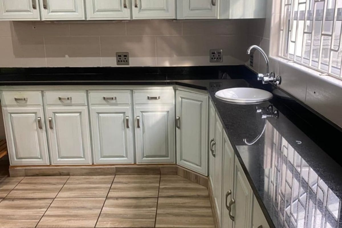 House For Sale in Pumula - Photo 5