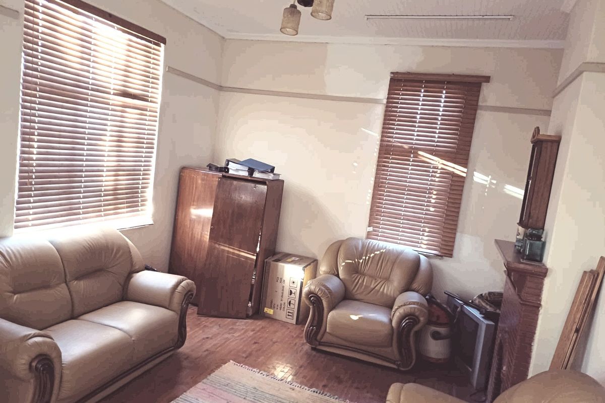 House For Sale in Lydenburg Central - Photo 3