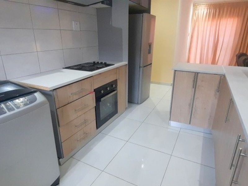 House For Sale in Mahlasedi Park - Photo 8