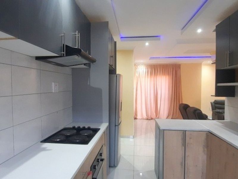 House For Sale in Mahlasedi Park - Photo 7