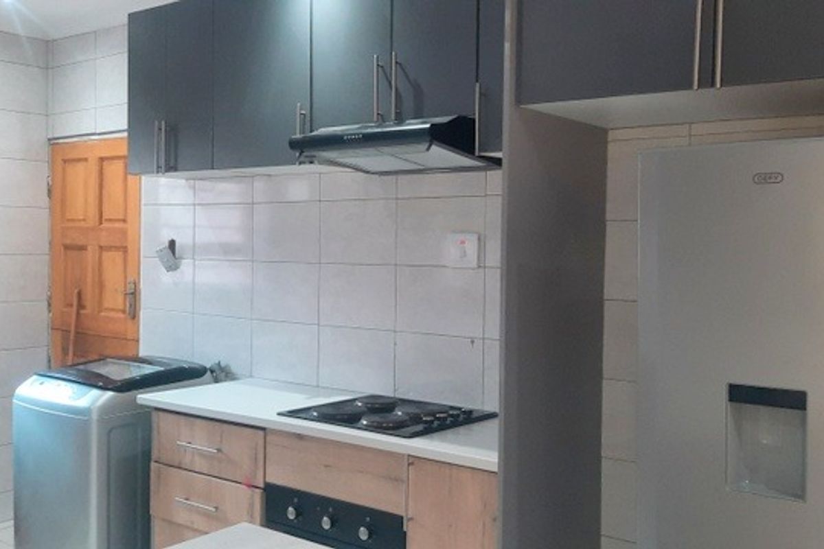 House For Sale in Mahlasedi Park - Photo 2