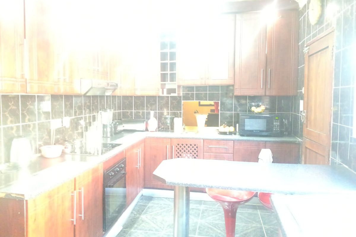 House For Sale in Riamar Park - Photo 4