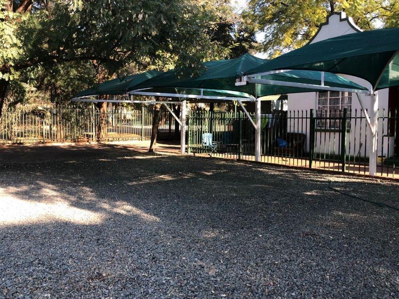 House For Sale in New Park - Photo 2