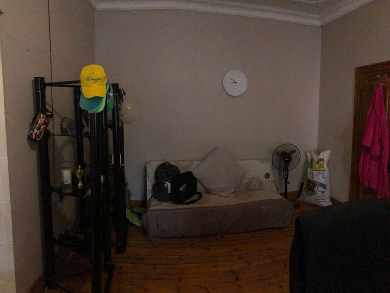 House For Sale in New Park - Photo 6