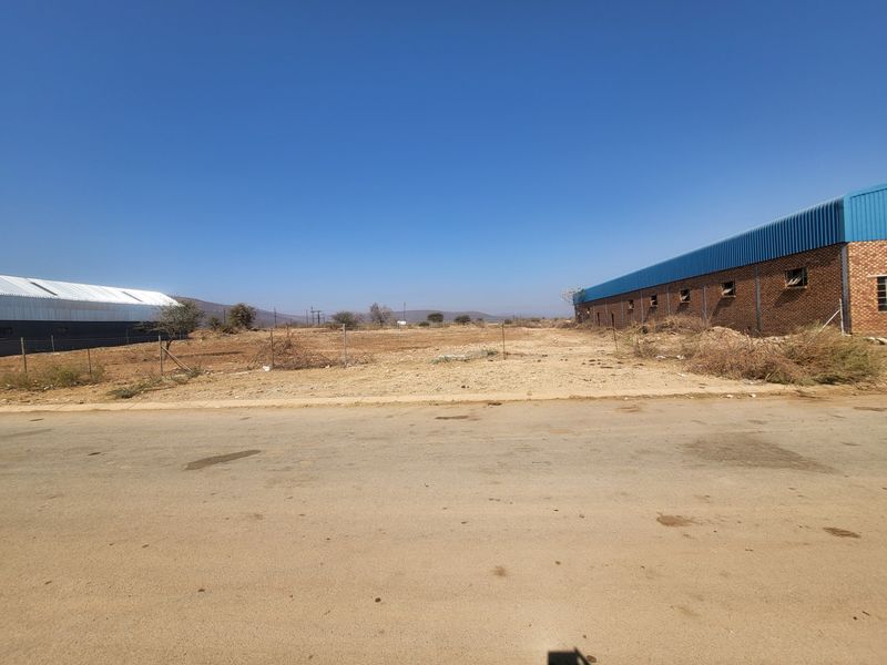 House For Sale in Apiesdoring - Photo 3