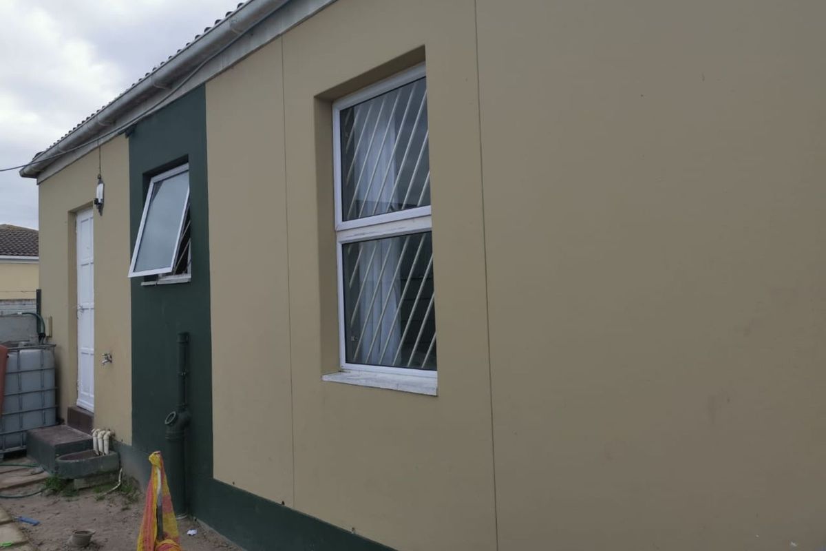 Townhouse For Sale in Sunset Glen - Photo 2