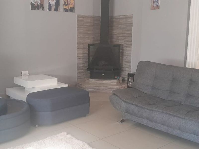 House For Sale in Kuruman Central - Photo 4