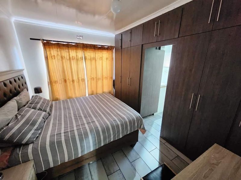 House For Sale in Homevale - Photo 5