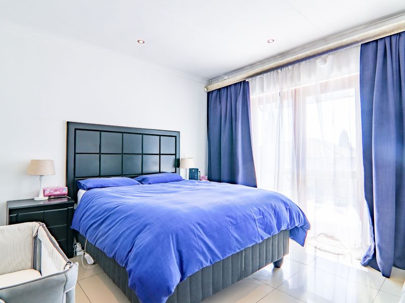 House For Sale in Kyalami Hills - Photo 10