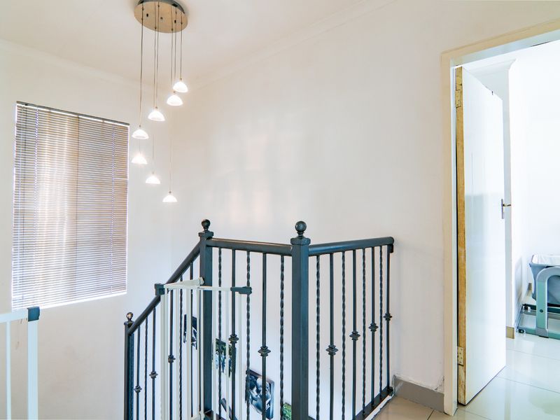 House For Sale in Kyalami Hills - Photo 8