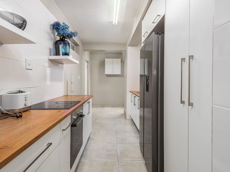 Apartment For Sale in Humewood - Photo 8