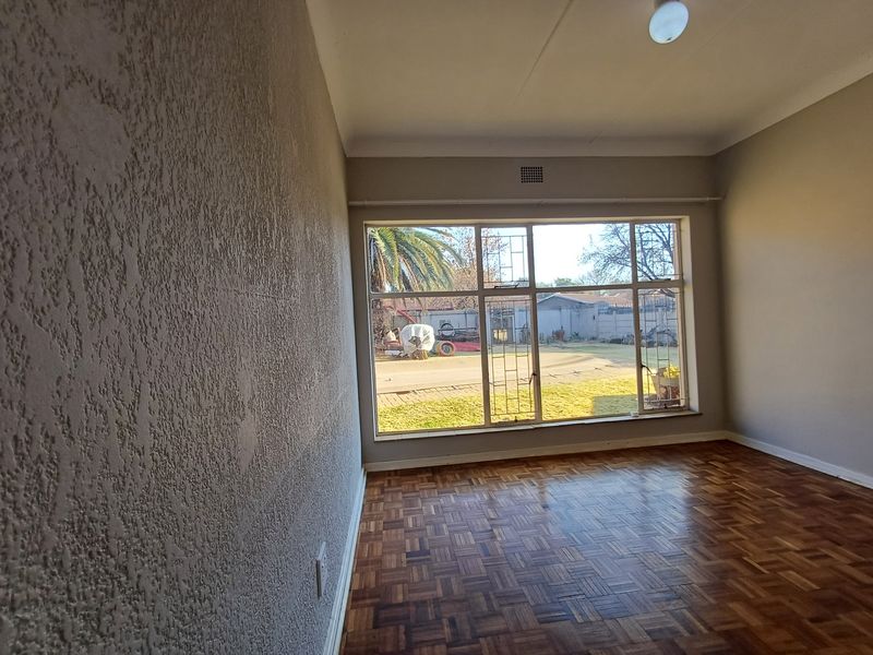 House For Sale in Flamwood - Photo 9