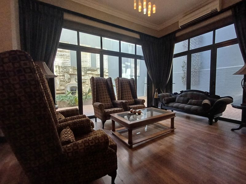 House For Sale in Klerksdorp Central - Photo 5