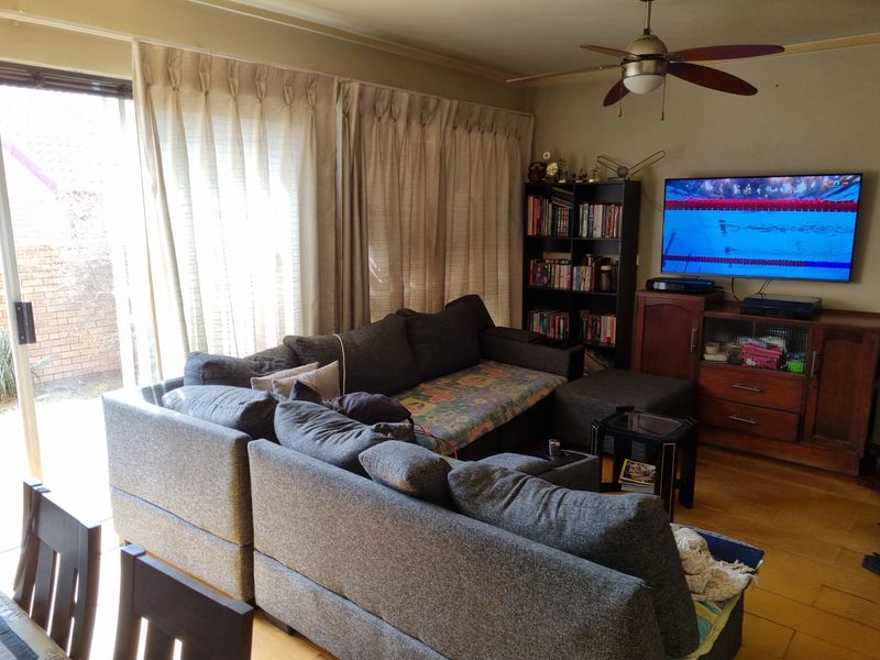 Townhouse For Sale in The Reeds - Photo 6