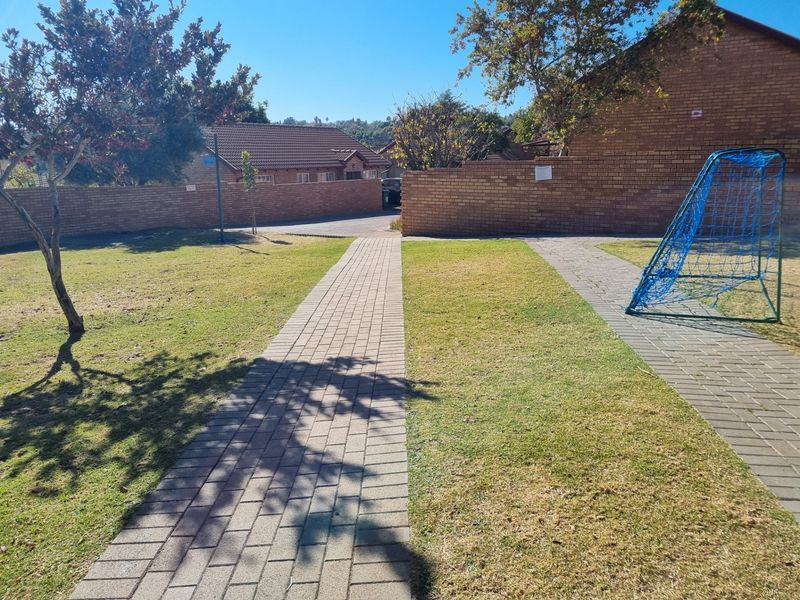 Townhouse For Sale in The Reeds - Photo 5