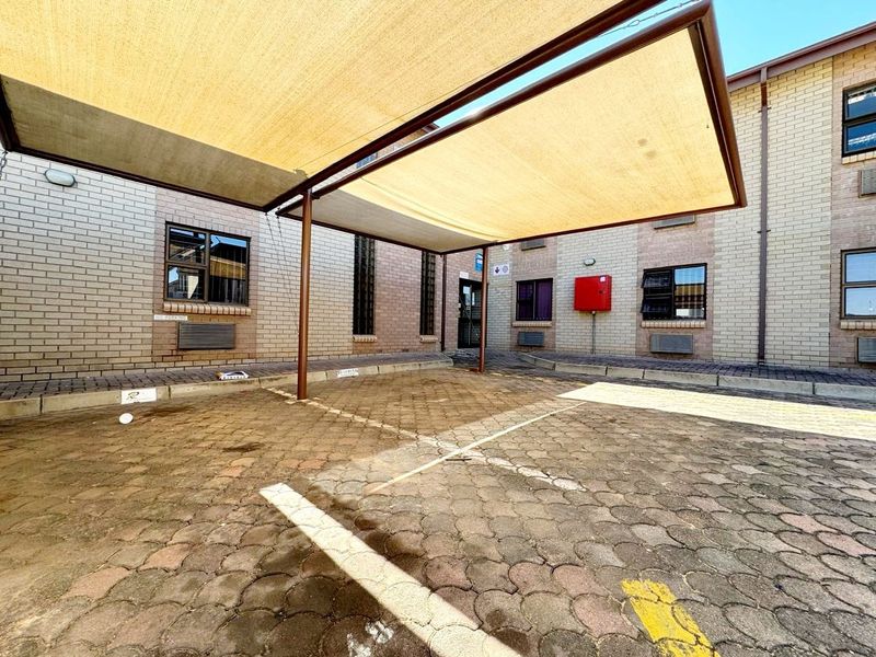 Office For Sale in Polokwane Central - Photo 2